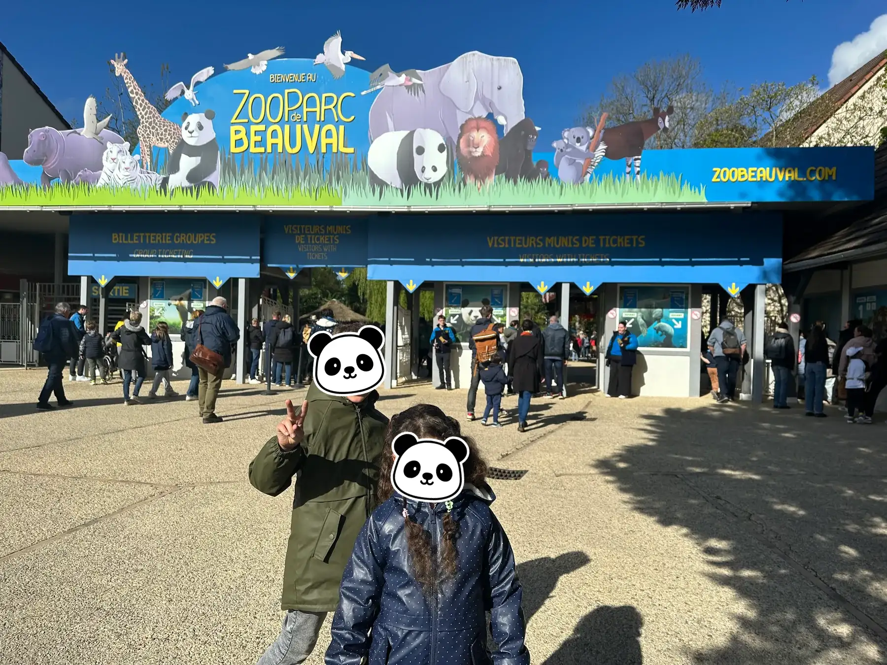 Visitors at the entrance of ZooParc de Beauval